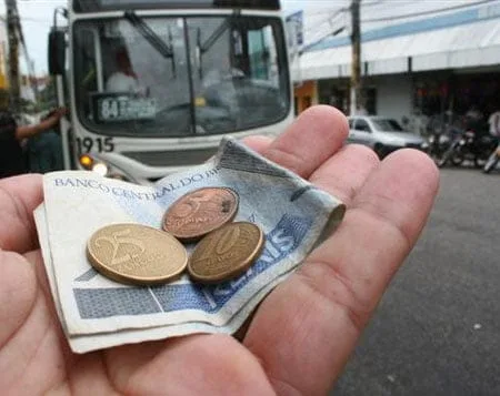 Projeto de lei pode reduzir tarifa de ônibus para R$ 3,50, em Rio Branco