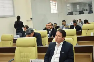 Vereadores comentam decisão da prefeita em suspender homologação de reajuste da tarifa de ônibus 2 Vereadores comentam decisão da prefeita em suspender homologação de reajuste da tarifa de ônibus