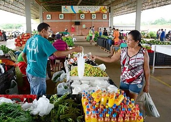 Produtos que ficaram escassos por conta da greve dos caminhoneiros começam a chegar a Rio Branco 6 Produtos que ficaram escassos por conta da greve dos caminhoneiros começam a chegar a Rio Branco