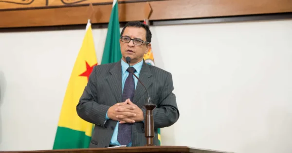 Luiz Gonzaga pede ampliação do debate acerca da interligação energética entre o Juruá e o restante do país