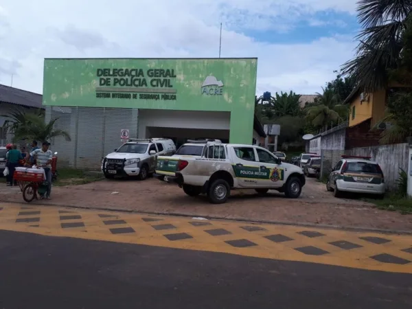 Seis mulheres são detidas suspeitas de torturar e filmar agressão contra duas adolescentes em Cruzeiro do Sul