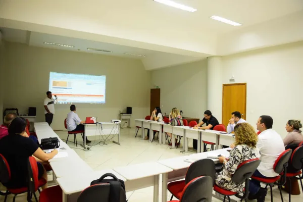 Prefeitura de Rio Branco apresenta planilhas de cálculo da tarifa de ônibus à Promotoria do Consumidor do MP