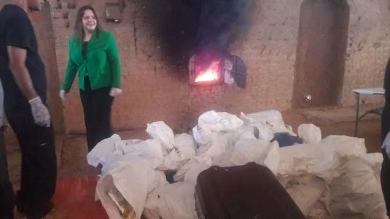 Polícia Federal incinera 900 kg de drogas apreendidos durante operações