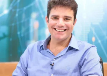 Gladson consegue pagamentos para Mercado do Peixe, Pavimentação de Ruas, Fábrica de Gelo e Revitalização do Igarapé Preto