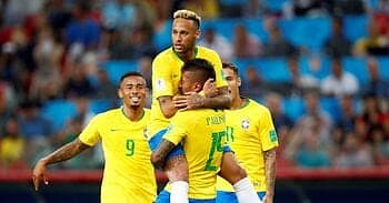 Copa 2018: Brasil e Sérvia. Comemoração do  primeiro gol do Brasil.