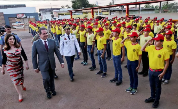 Tião Viana homenageia Corpo de Bombeiros do Acre em seu dia nacional