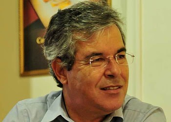 Em entrevista ao jornal A GAZETA, senador Jorge Viana fala sobre o cenário político nacional e local