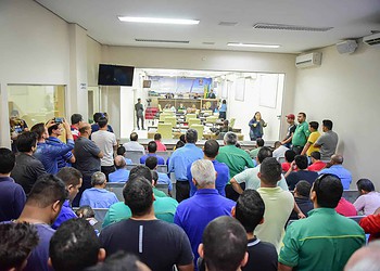 Vereadores de Rio Branco aprovam lei que regulamenta transporte por aplicativos