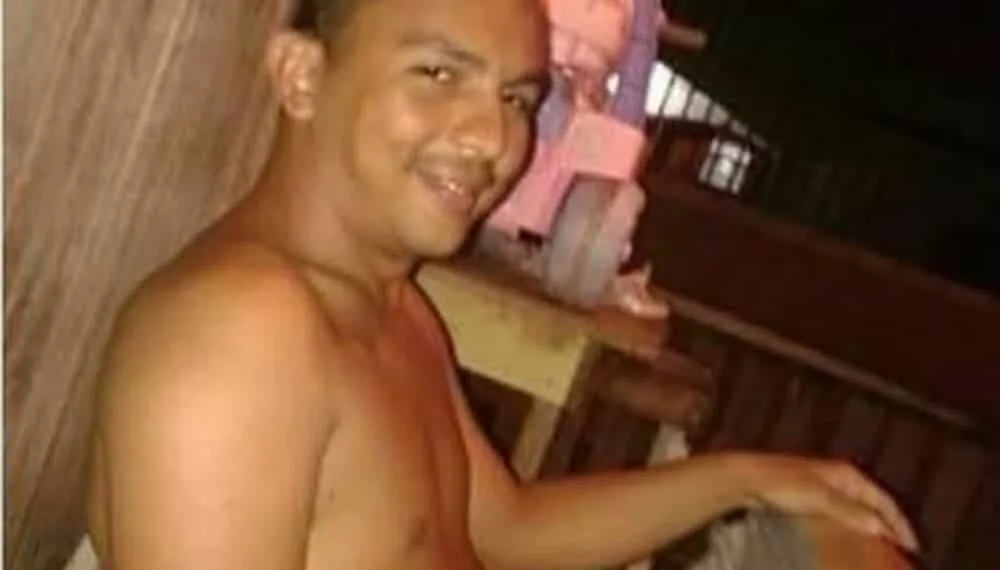 Homem achado morto após linchamento foi reconhecido por mototaxista como passageiro que a estuprou, diz polícia