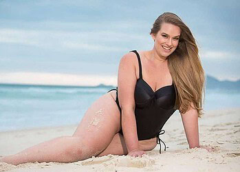 Modelo plus size é a nova aposta da moda nacional
