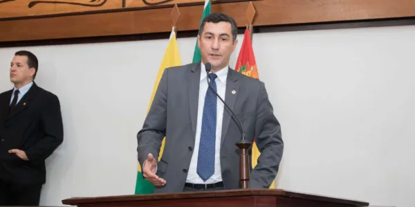 Deputado Jesus Sérgio diz que obras da BR-364 estão a todo vapor