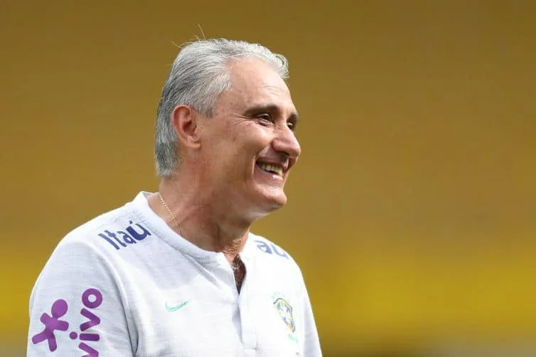 Brasil jogará com Fernandinho no lugar de Casemiro contra a Bélgica