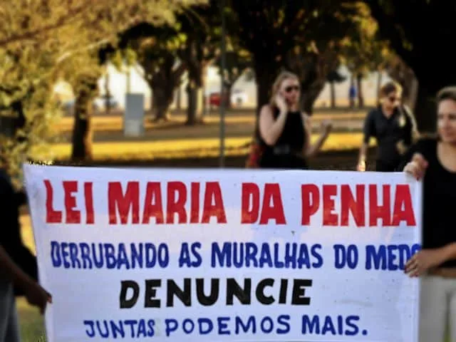 Doze anos da Lei Maria da Penha reforçam a importância da denúncia