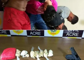 Ação prende quatro suspeitos de assassinatos e apreende pistola 9 milímetros