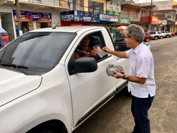 Jorge Viana inicia primeiro dia de campanha nas ruas de Cruzeiro do Sul