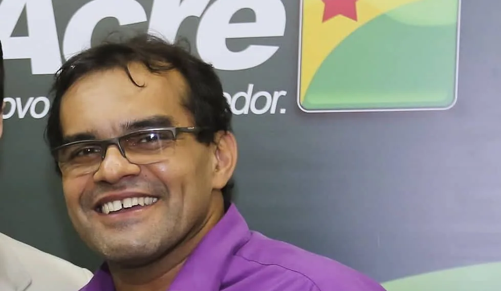 MPAC obtém condenação de ex-prefeito de Plácido de Castro por improbidade