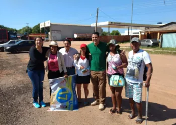 Coronel Ulysses é o primeiro candidato a aproximar equipe técnica da população