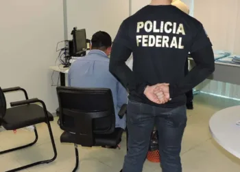 Homem foi levado à sede da PF-AC e encaminhado para o presídio posteriormente (Foto Divulgação Polícia Federal do Acre)