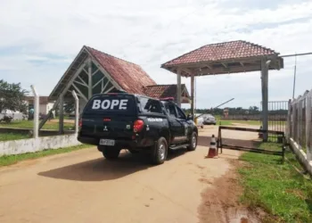 Sem acordo, presos encerram greve de fome
