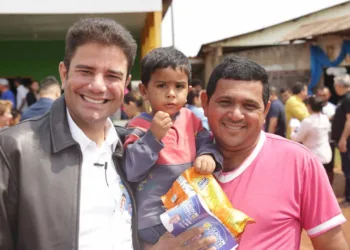“O povo sonha com a mudança”, diz Gladson com Rocha, Petecão e Bittar