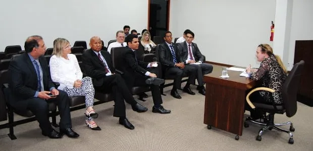 TRE-AC divulga canais de denúncias de crimes e ilícitos eleitorais