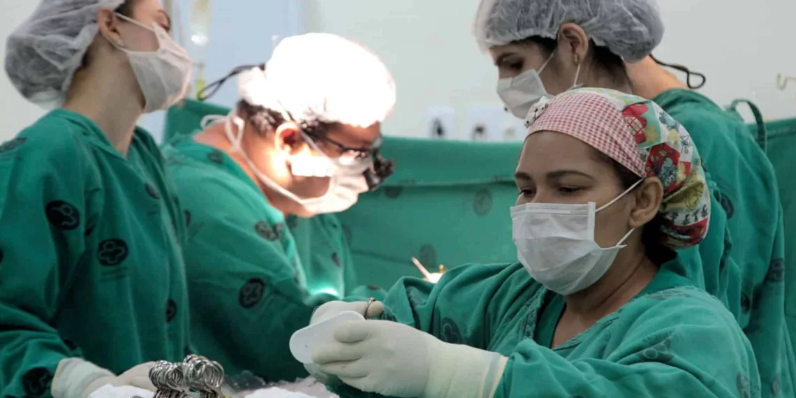 Acreana ganha novo fígado com apenas 2 dias na fila de transplante
