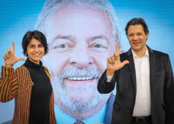 PT indica Haddad no lugar de Lula na disputa presidencial