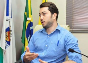 Vereador questiona o porquê de os deputados não declararem apoio à Operação Hefesto