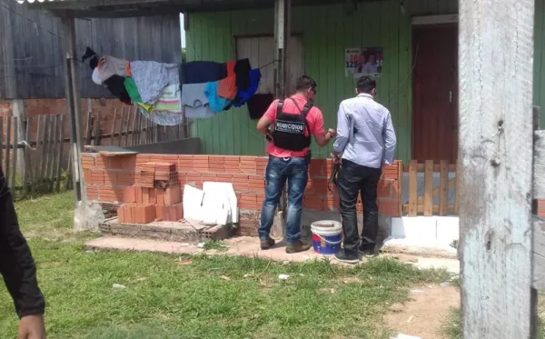 Jovem de 18 anos é perseguido por quadrilha e morto a tiros