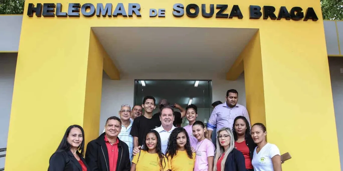 Governo entrega Biblioteca Pública de Epitaciolândia reformada e ampliada