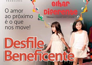 Desfile beneficente arrecada fundos para realizar festa do Dia das Crianças