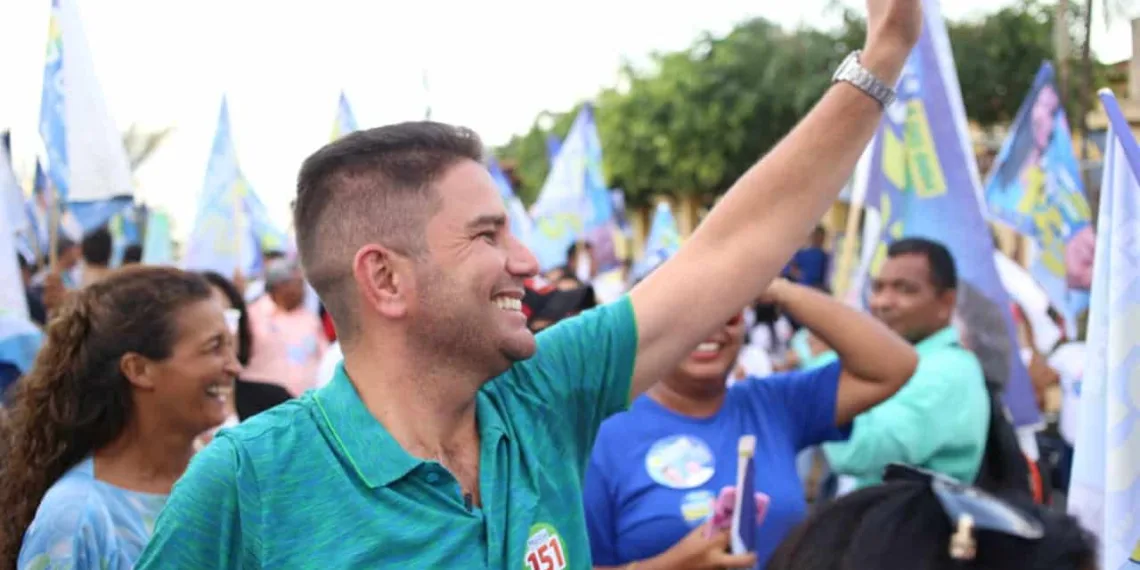 Caminhada da Mudança chega ao bairro Esperança com propostas de Gladson Cameli