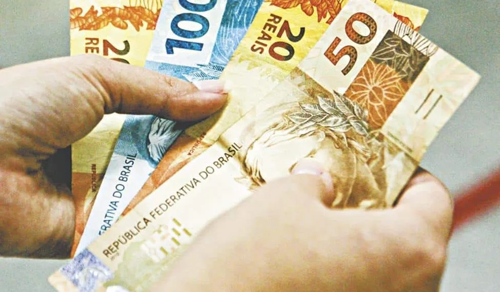Terceiro lote do abono salarial injeta na economia do Acre R$ 41,7 milhões