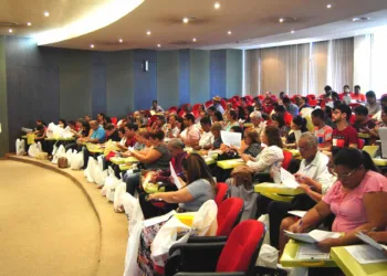 TRE/AC orienta supervisores de prédios onde funcionarão seções eleitorais