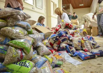 TJ/AC abre cadastramento de entidades beneficentes para entrega de alimentos arrecadados em processo seletivo para estagiários