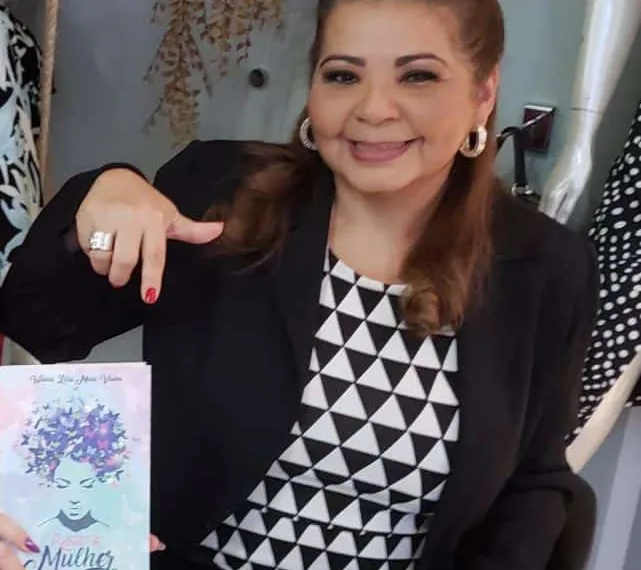 Ex-delegada da Deam escreve livro de poesias sobre o universo feminino
