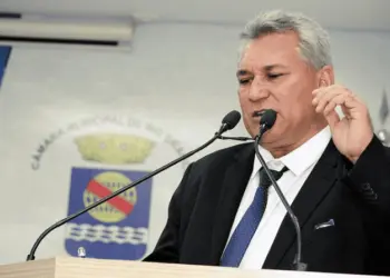 Vereador Antonio Morais oficializa chapa na disputa à presidência da Câmara de Rio Branco