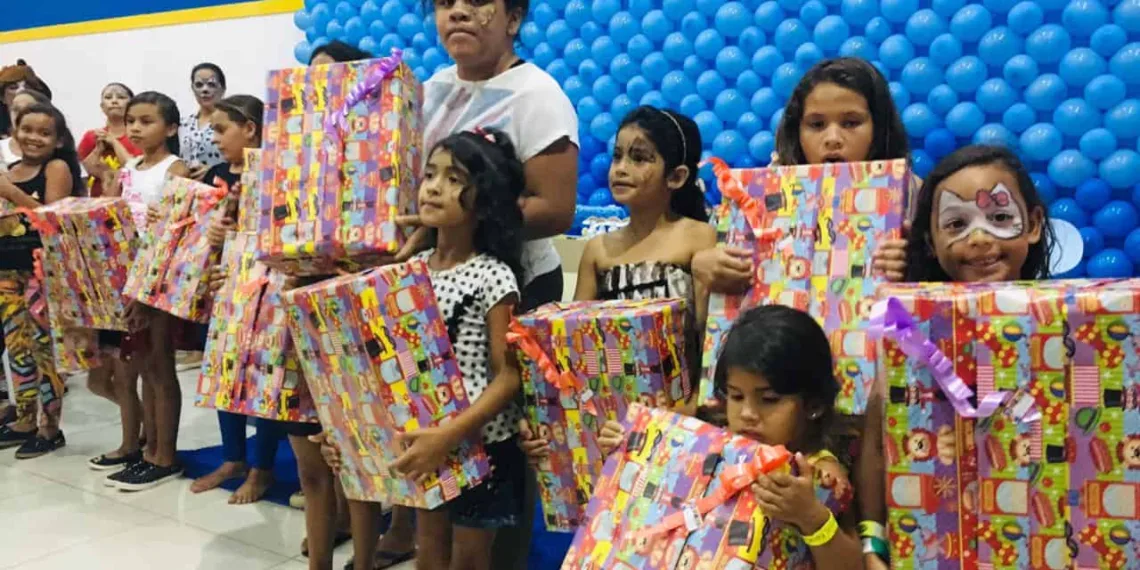 Voluntários transformam a vida de crianças há 12 anos com ações sociais no bairro Caladinho