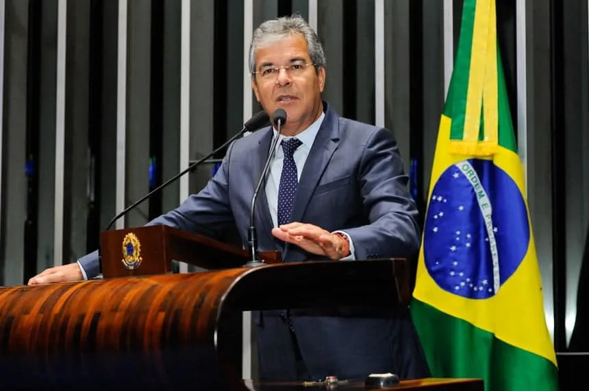 Jorge Viana: “Educação sempre foi e sempre será uma prioridade em meu mandato”