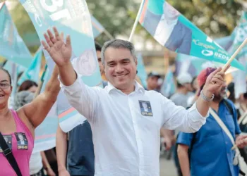Minoru Kinpara destaca que é preciso “ousadia política” para fazer as mudanças que o Acre precisa