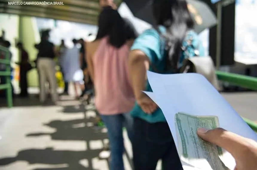 TRE/AC esclarece: prazo para solicitar voto em trânsito encerrou no dia 23 de agosto