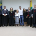 TRE/AC homenageia desembargadora Cezarinete Angelim com entrega de medalha à família
