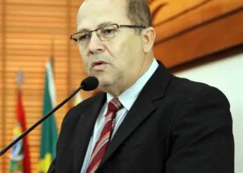 Deputado reeleito Jonas Lima dá a receita para fidelizar o eleitor