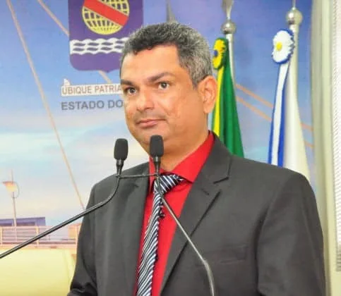 Railson Correia entra na disputa pela vaga de 1º secretário da Câmara para o próximo biênio