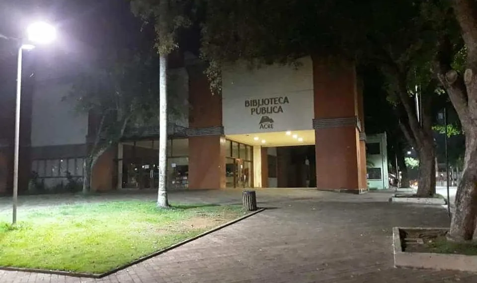 Prefeitura trabalha para garantir iluminação em pontos prejudicados pelo vandalismo em Rio Branco