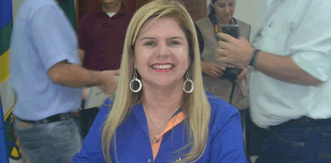 Justiça suspende processo de cassação da prefeita de Tarauacá que tramitava na Câmara