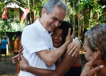 Angelim aposta no diálogo em sua campanha