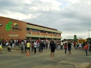 Mais de mil vagas estão sendo oferecidas pelo Ifac