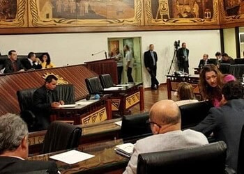 Deputados não receberão auxílio-paletó e outros benefícios a partir de fevereiro de 2019