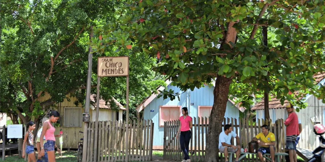 Contrato de aluguel da casa de Chico Mendes é cancelado 1 Contrato de aluguel da casa de Chico Mendes é cancelado